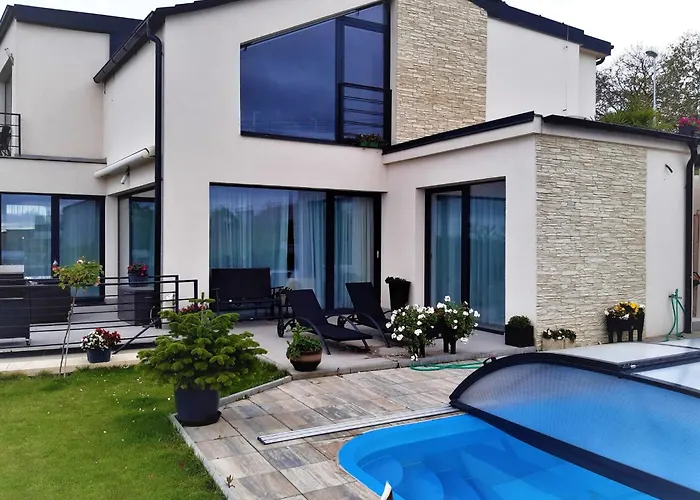 In Kladno With Private Pool * לאני